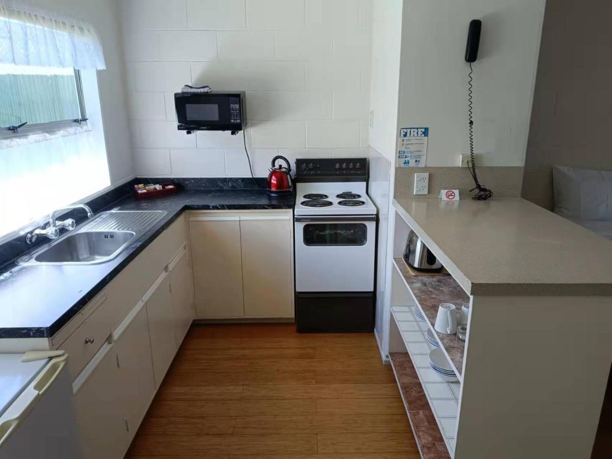 Astral Motel Whanganui Buitenkant foto