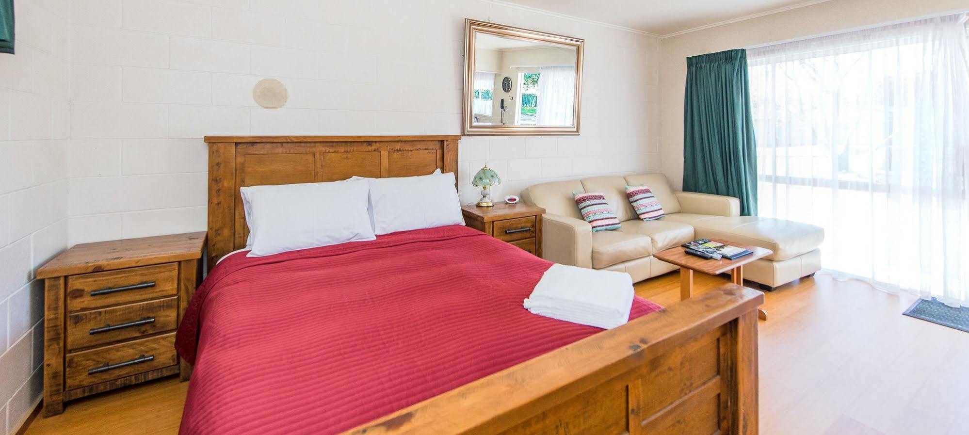 Astral Motel Whanganui Buitenkant foto